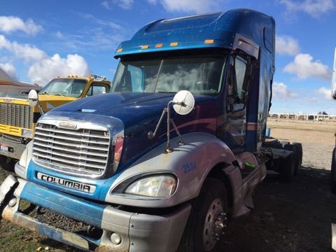 Freightliner  COLUMBIA 120