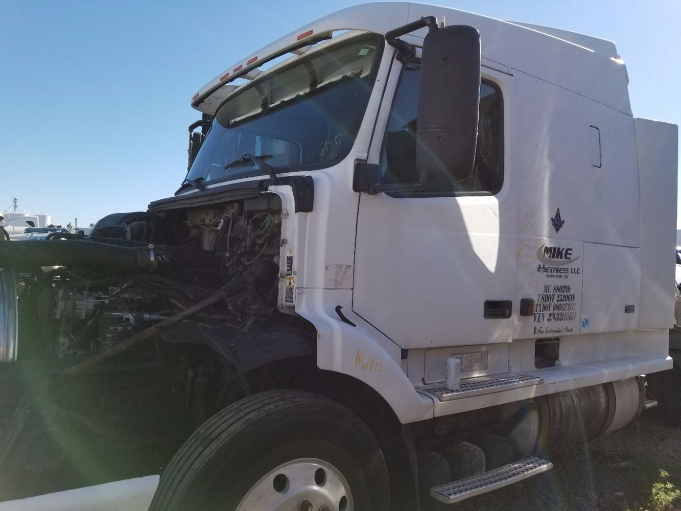 Volvo  VNL