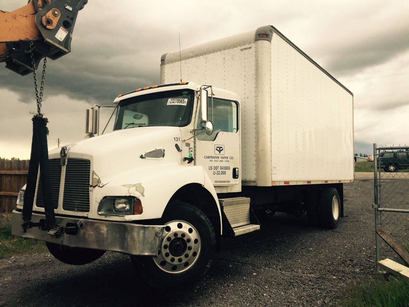 Kenworth  T300