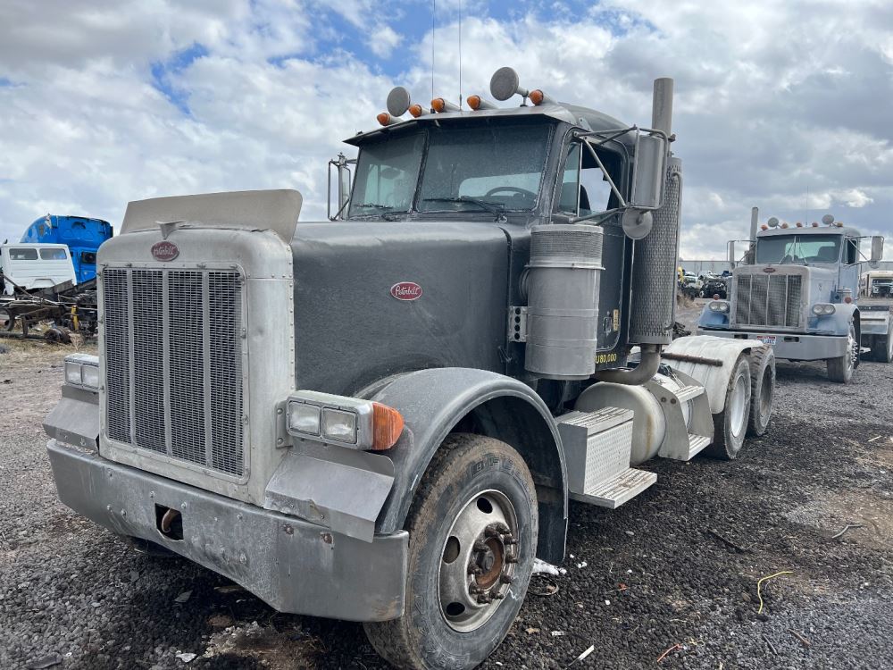 Peterbilt  378