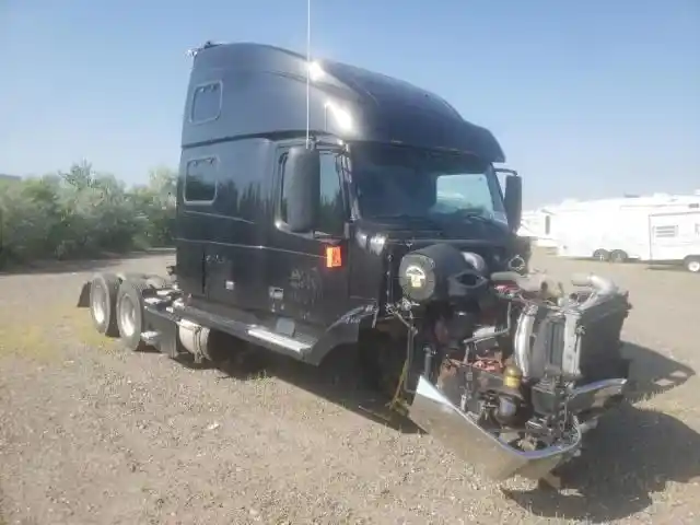 Volvo  VNL