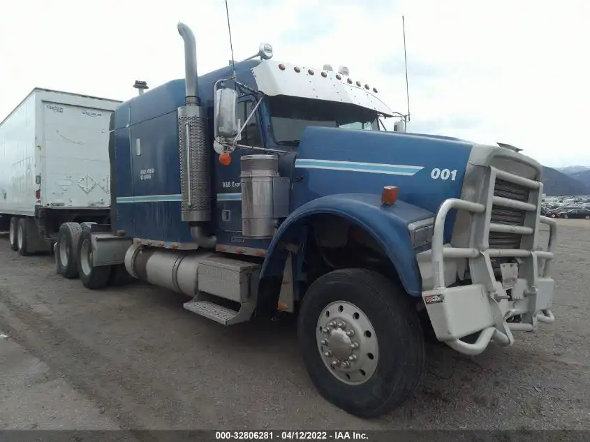 Freightliner  Classic 120