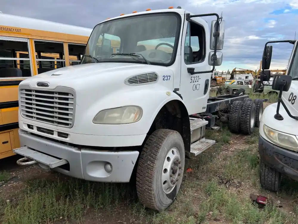Freightliner  M2 106 Heavy Duty