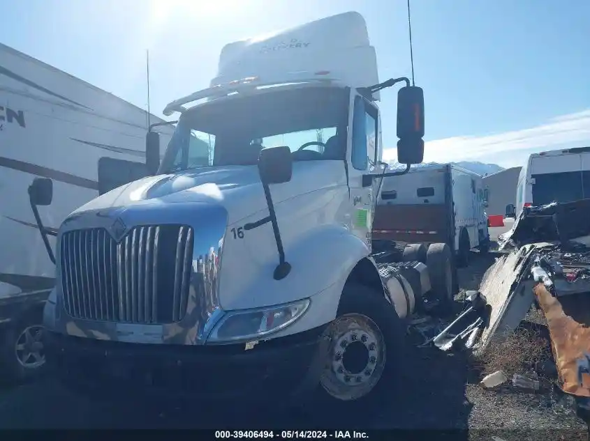 International  8600