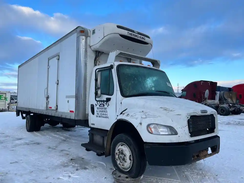 Freightliner  M2 106