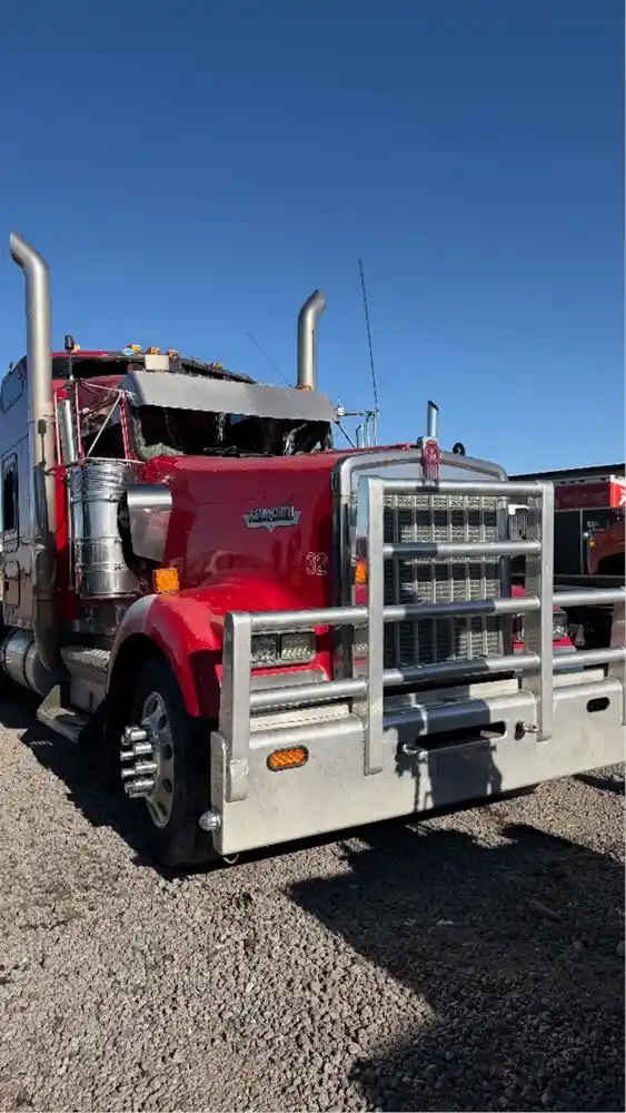 Kenworth  W900