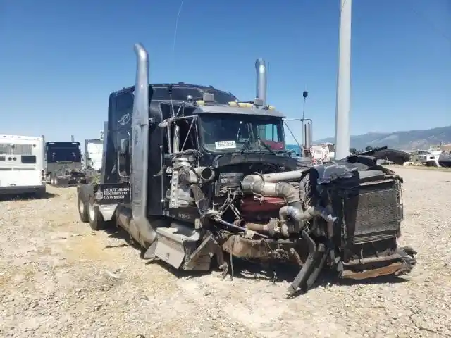 Kenworth  W900