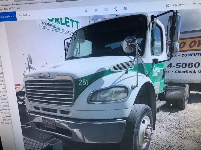 Freightliner  M2 106