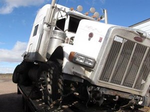 Salvage 2007 Peterbilt 379 - 112517