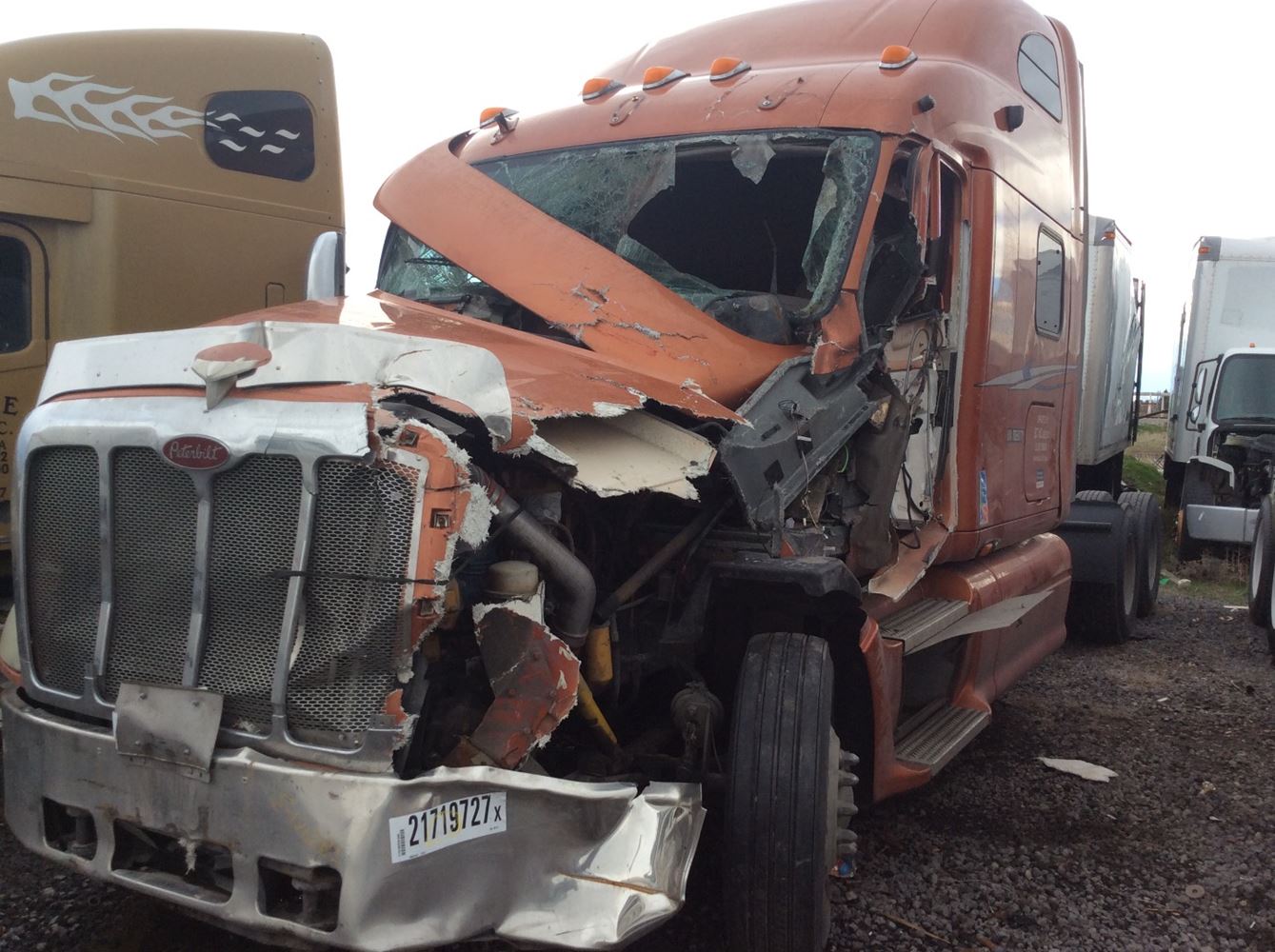 Peterbilt  387