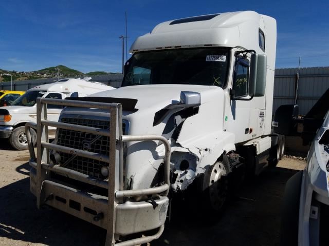 Volvo  VNL