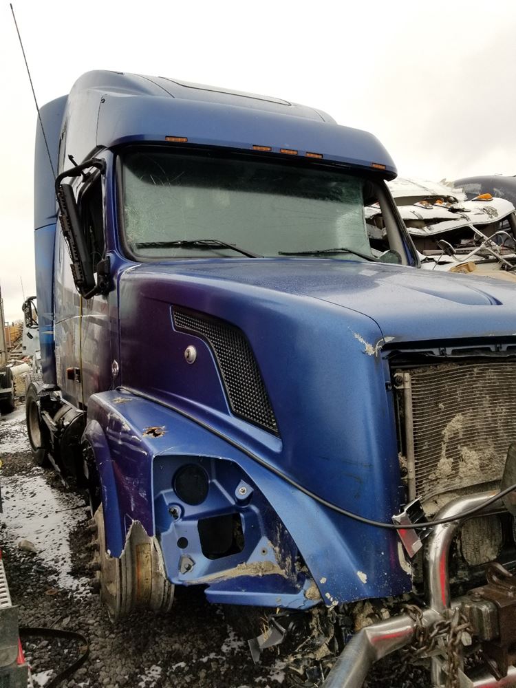 Volvo  VNL