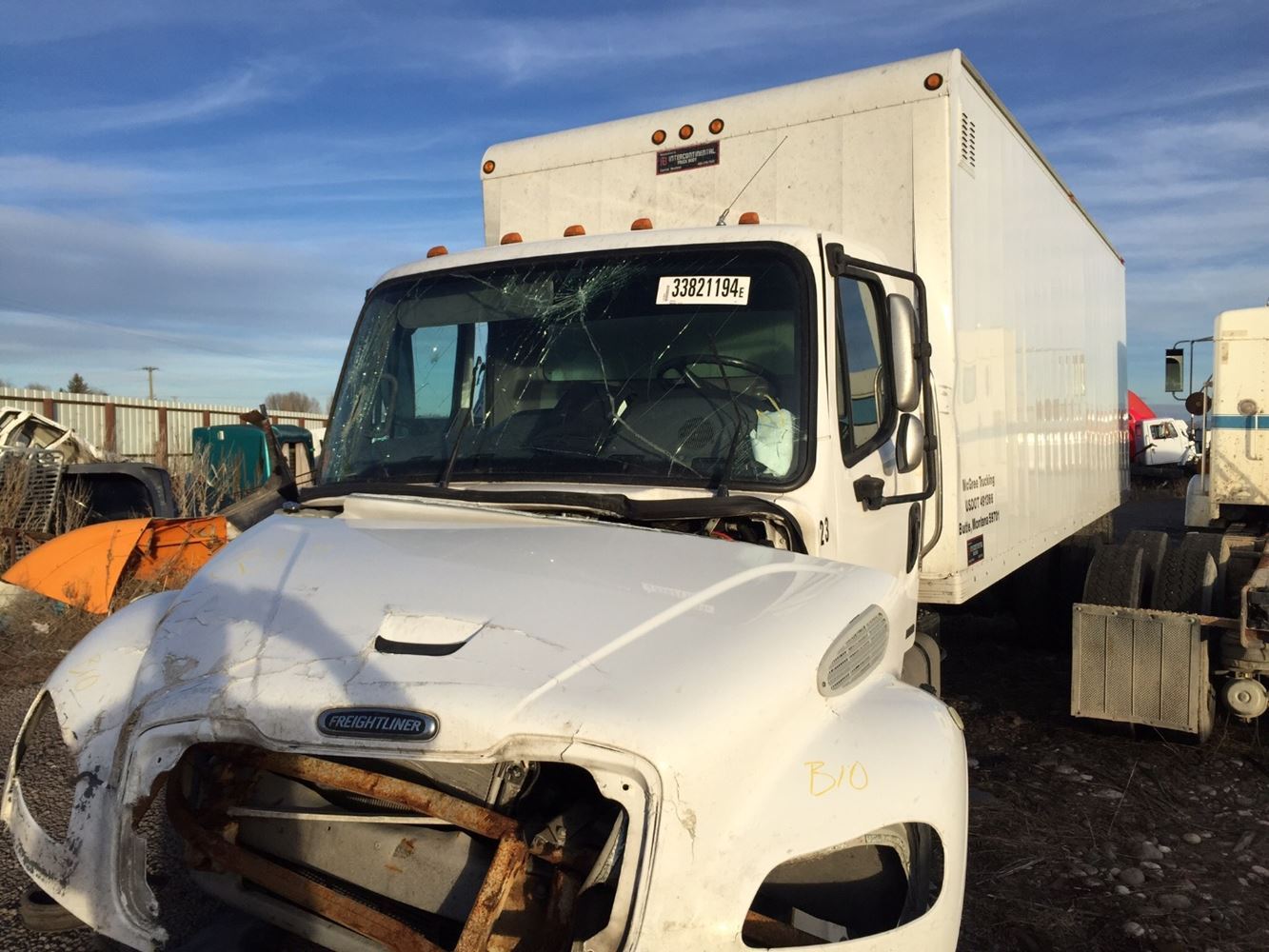 Freightliner  M2 106