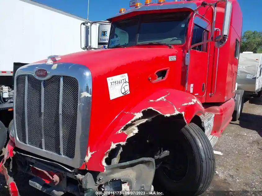 Peterbilt  386