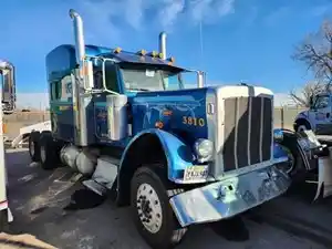 Salvage 2008 Peterbilt 388 - 12325