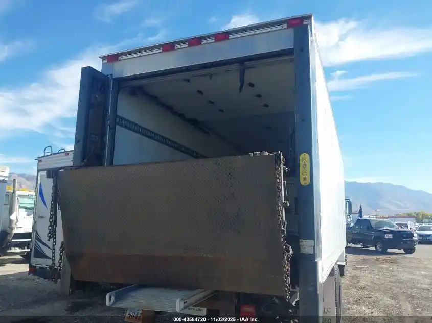 Image 6 of part 2009 Freightliner M2 106 Truck for Parts