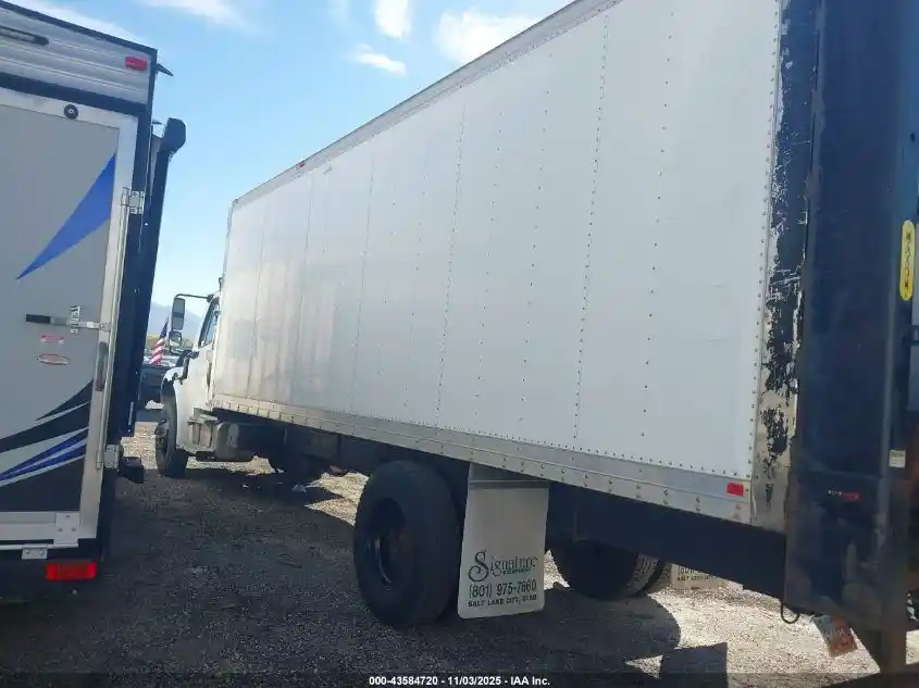 Image 3 of part 2009 Freightliner M2 106 Truck for Parts