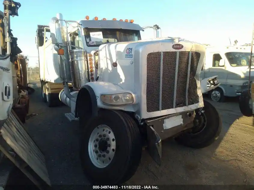 Peterbilt  388