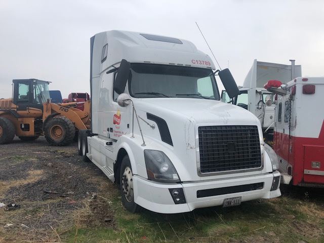 Volvo  VNL