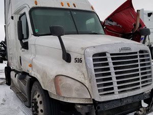 2011 Freightliner Cascadia 125 Truck for Parts (Stock #121717)) Part Image