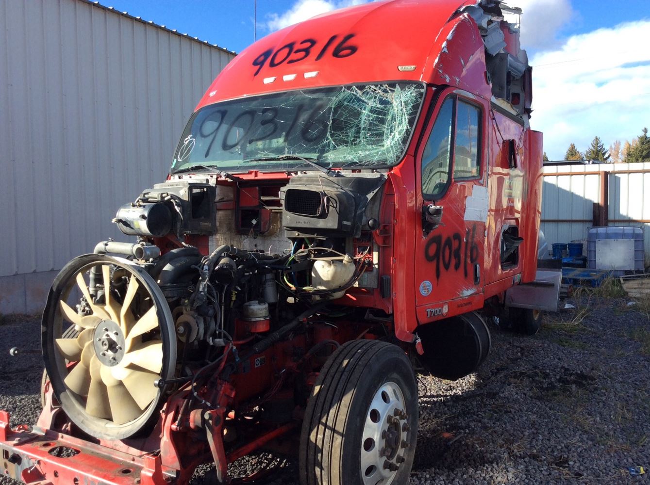 Kenworth  T700