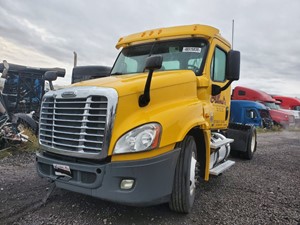 2012 Freightliner Cascadia 125 Truck for Parts (Stock #100219)) Part Image