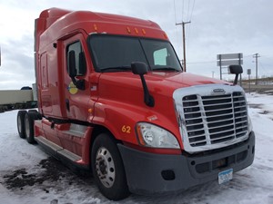2012 Freightliner Cascadia 125 Truck for Parts (Stock #21519)) Part Image