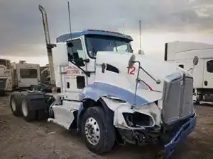 Salvage 2012 Kenworth T660 - 10926