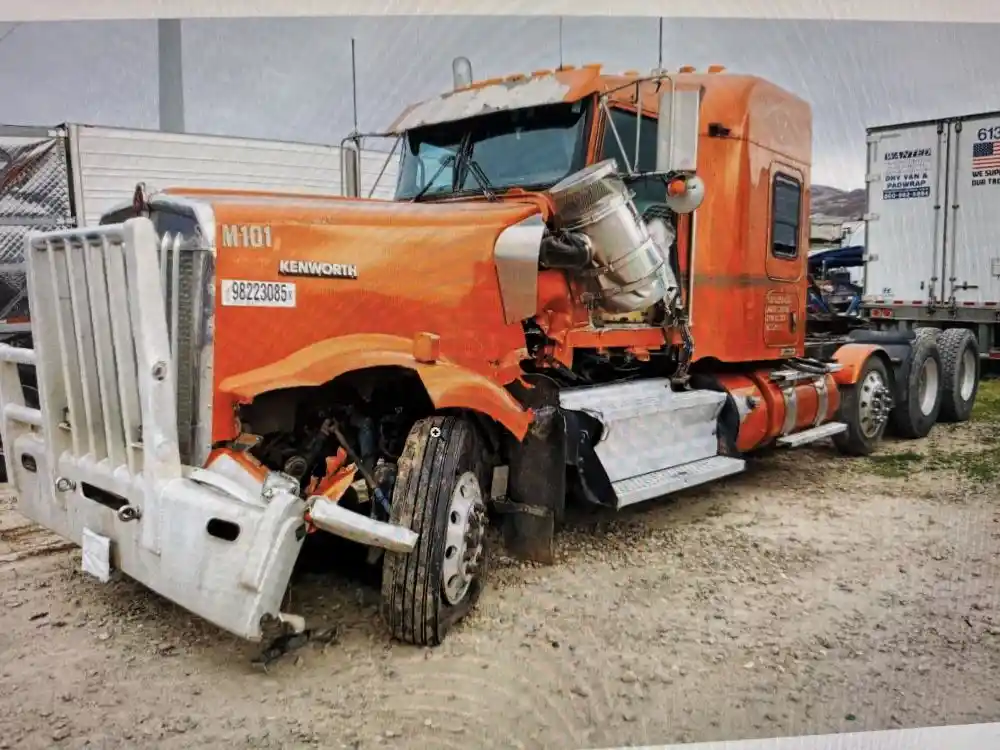 Kenworth W900