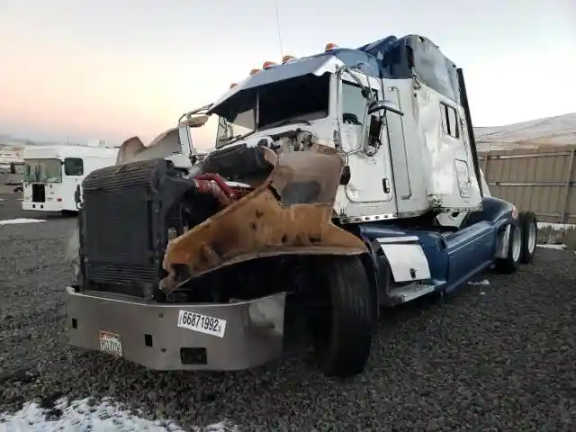 Peterbilt  386