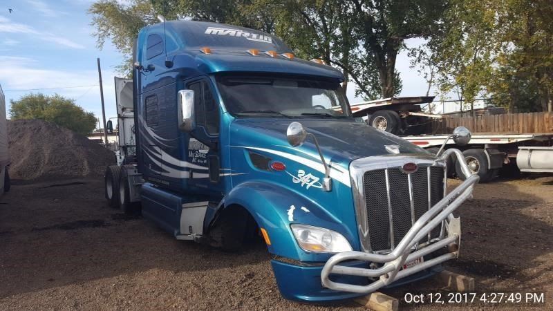 Peterbilt  587