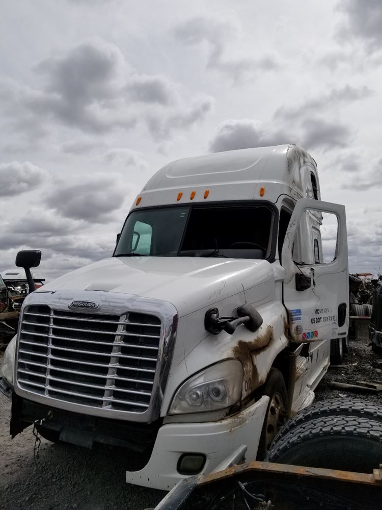 Freightliner  Cascadia 125