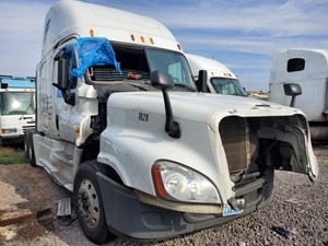 2014 Freightliner Cascadia 125 Truck for Parts (Stock #81419)) Part Image
