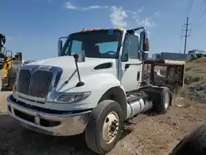 Complete 2014 International DuraStar 4400 - 71325