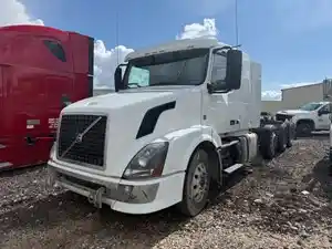 Salvage 2014 Volvo VNL - 33025