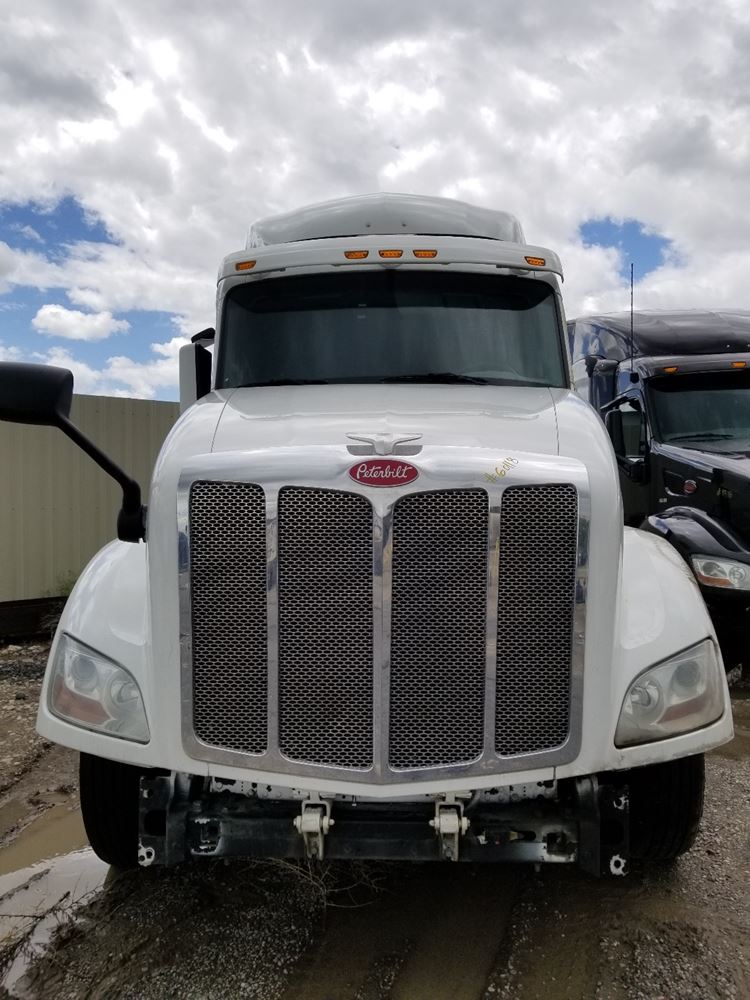 Peterbilt  579