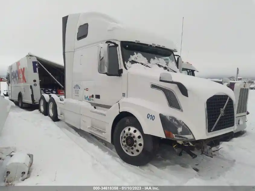 Volvo  VNL