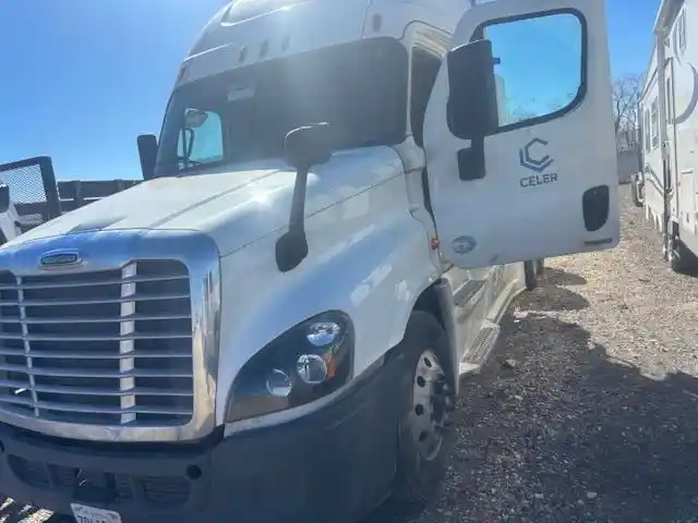 Freightliner  Cascadia 125