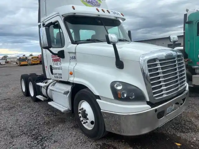 Freightliner  Cascadia 125