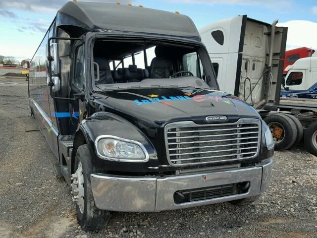 Freightliner  M2 106