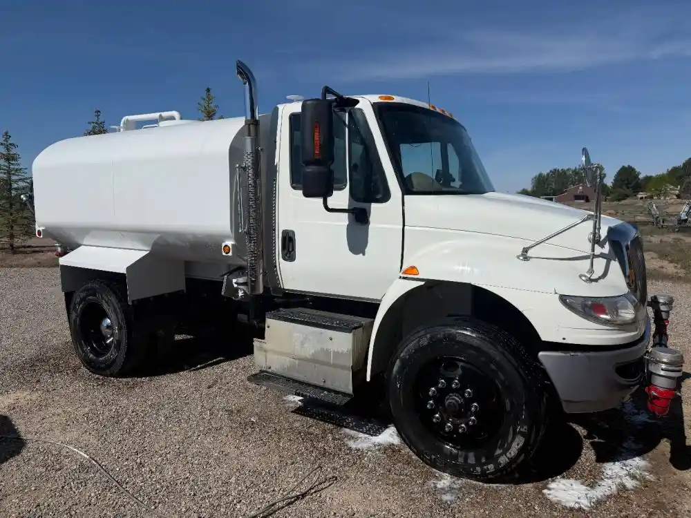 International  DuraStar 4400