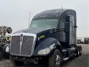 Salvage 2016 Kenworth T680 - 11826