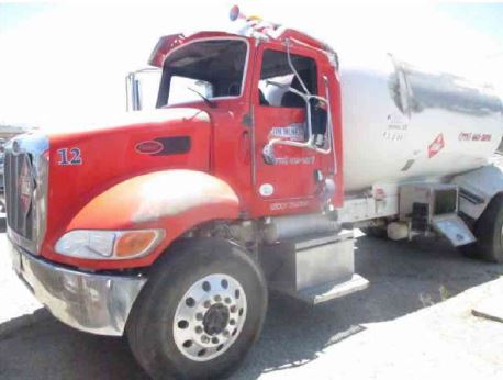 Peterbilt  337