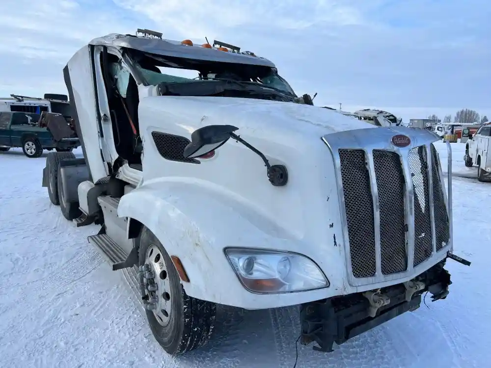 Peterbilt  579