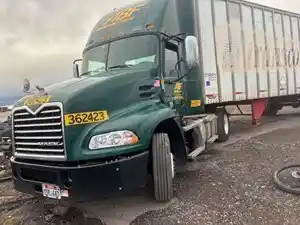 Complete 2017 Mack CXU612 - 101125
