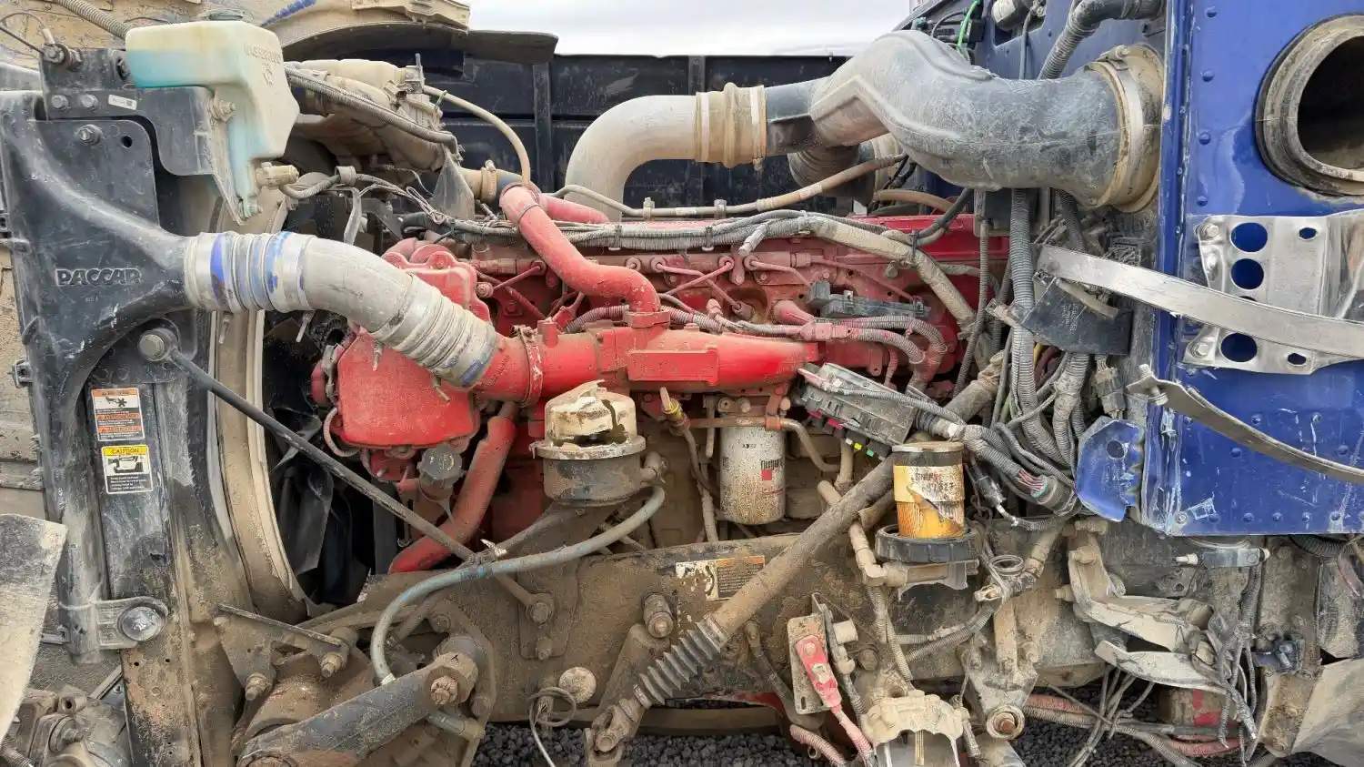 Image 6 of truck Salvage 2017 Peterbilt 389 Truck Tractor 