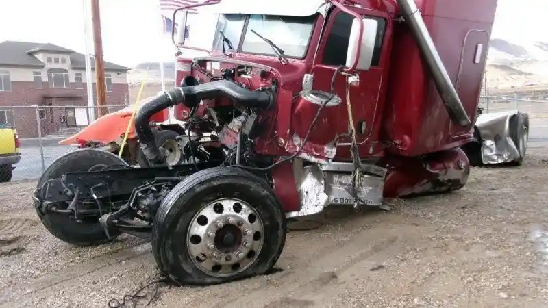 Peterbilt  389