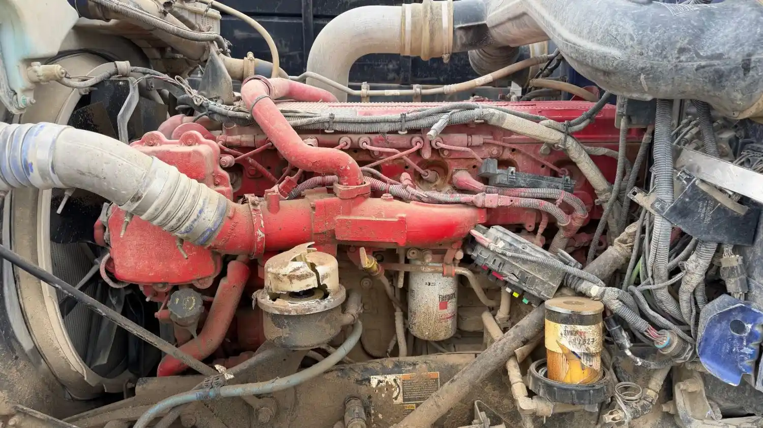 Image 5 of truck Salvage 2017 Peterbilt 389 Truck Tractor 