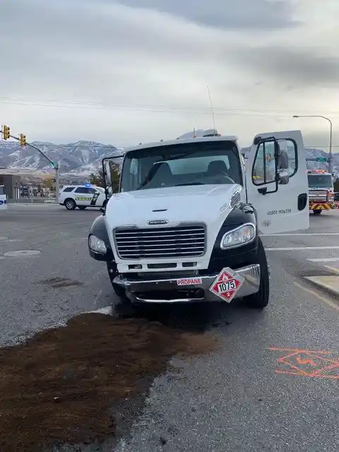 Freightliner  M2 106
