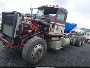 Salvage 2018 Peterbilt 389 - 41426
